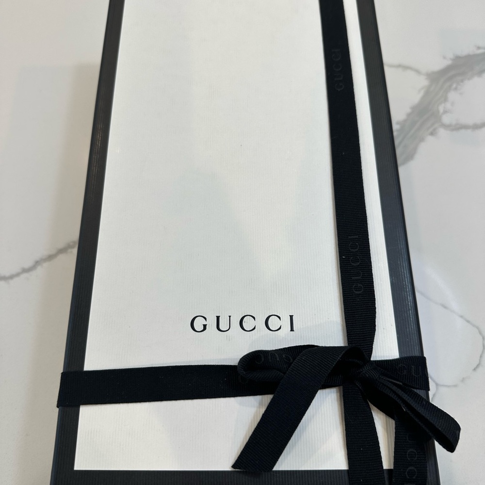 Brand new Gucci Princeton leather loafers - Picture 2 of 5